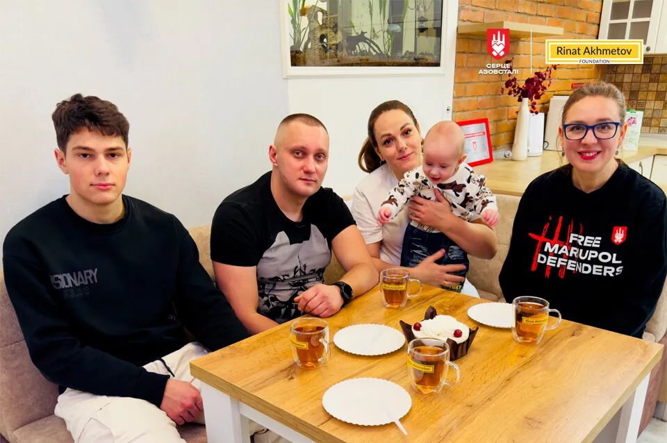 Захисник Маріуполя Сергій Різоль отримав власну квартиру за програмою «Вдома» (ФОТО). захисник, квартира, мариуполь, програма вдома, сергій різоль