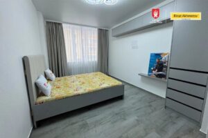 Світлина. Нацгвардієць, важко поранений під час оборони Маріуполя, отримав власну квартиру від «Серця Азовсталі» Ріната Ахметова. Новини, Мариуполь, квартира, нацгвардієць, оборона, Олександр Мартинович