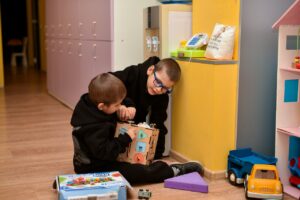 Світлина. Чотири роки повномасштабної війни. Чотири роки роботи: як Future for Ukraine будує систему допомоги українцям. Новини, допомога, протезування, підтримка, Фонд, Future for Ukraine