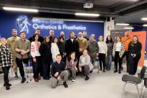 Світлина. “Втрата кінцівки не означає втрату гідності та ідентичності”: як говорити з ветеранами, які пережили ампутацію. Новини, протез, ветеран, спілкування, ампутація, MCOP Україна