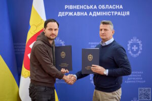 На Рівненщині готуватимуть фахівців із безбар’єрності: ОДА підписала меморандум з НУВГП