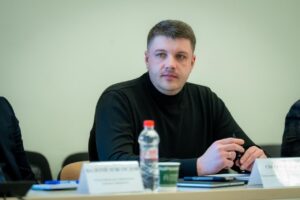 Світлина. У МОЗ обговорили розвиток мережі протезних клінік у медзакладах України. Реабілітація, протезування, нарада, розвиток, МОЗ, реформування